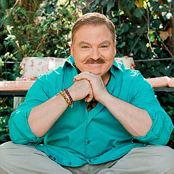 James Van Praagh